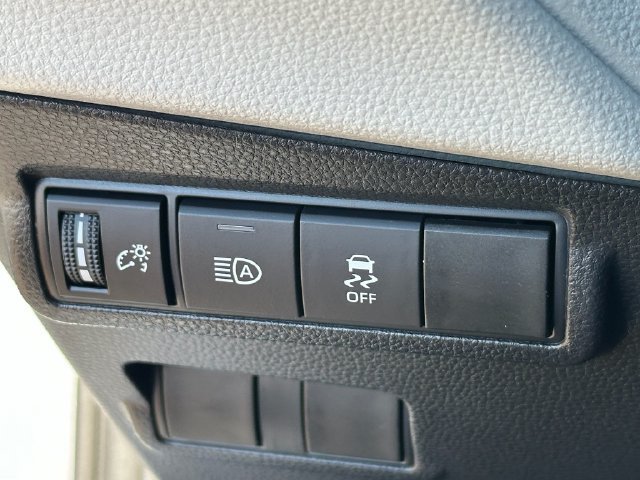 New 2026 Toyota Corolla Cross LE FWD image 19
