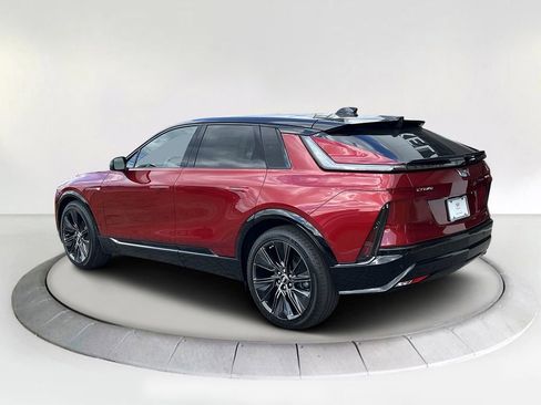 New 2026 Cadillac Lyriq Signature Sport image 3