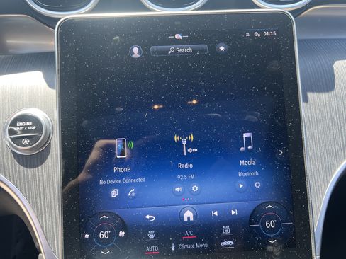 Used 2024 Mercedes-Benz GLC 300 4MATIC image 28