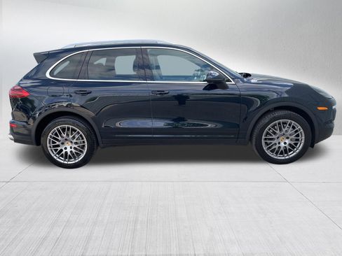 Used 2018 Porsche Cayenne S w/ Premium Package Plus AWD/4WD image 5