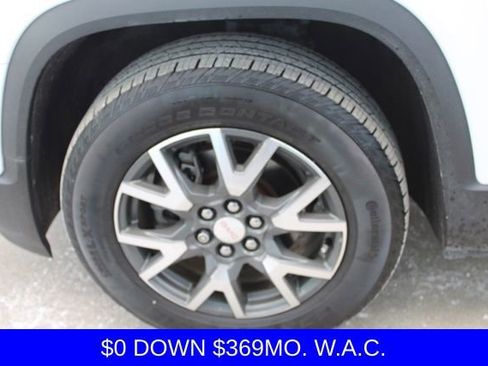 Used 2021 GMC Acadia SLE w/ Driver Convenience Package image 10