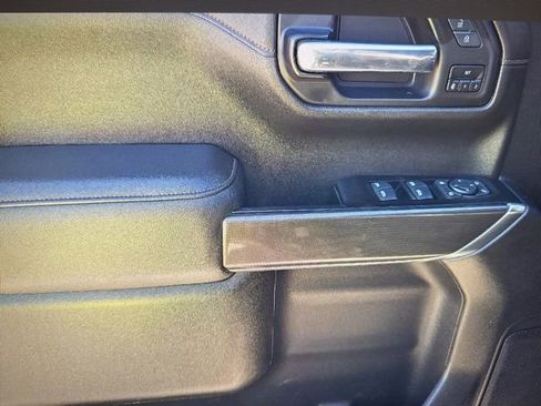 Used 2021 GMC Sierra 1500 AT4 image 19