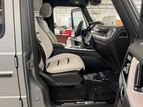 Used 2025 Mercedes-Benz G 63 AMG 4MATIC image 38
