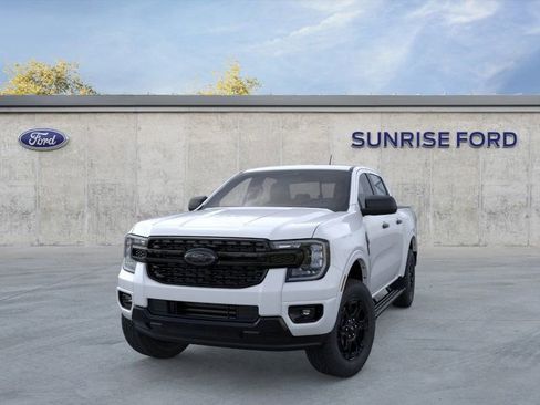 New 2026 Ford Ranger XLT w/ Black Appearance Package image 2