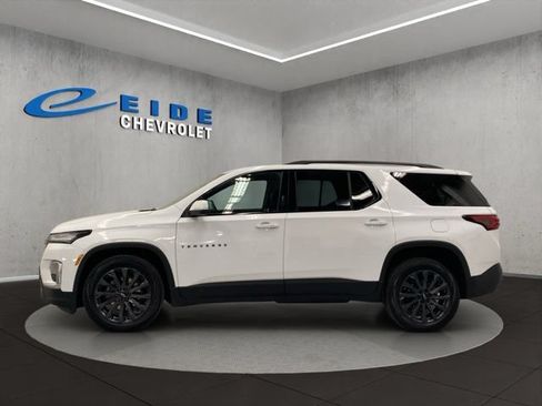 Used 2023 Chevrolet Traverse RS w/ LPO, Floor Liner Package AWD/4WD image 11