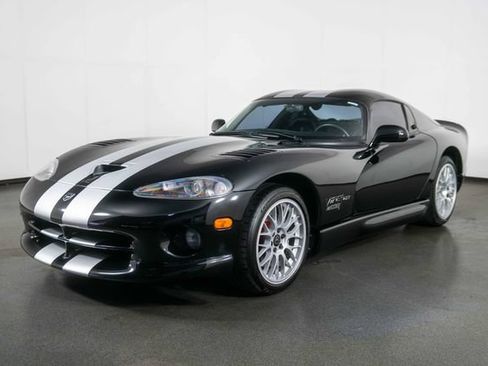Used 1999 Dodge Viper GTS RWD image 4