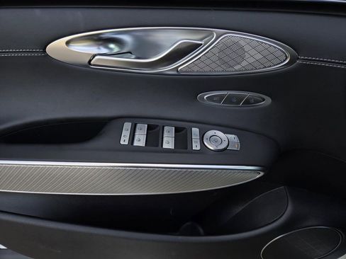 Used 2025 Genesis GV70 3.5T Sport image 20