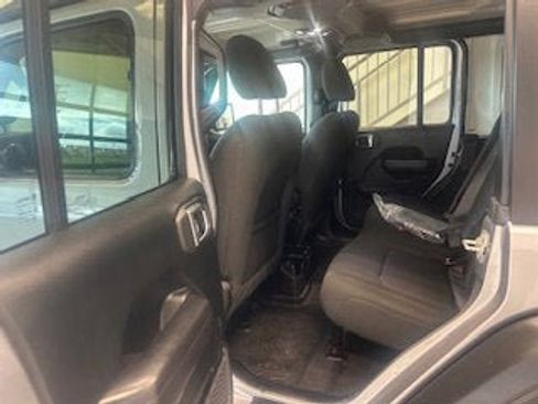 Used 2021 Jeep Wrangler Unlimited Sport AWD/4WD image 4