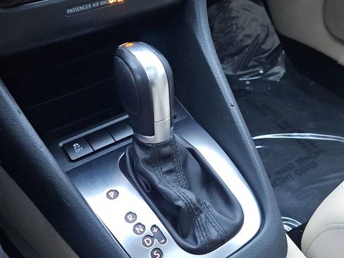 Used 2014 Volkswagen Jetta SE image 24