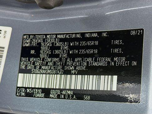 Used 2021 Toyota Highlander XLE image 40