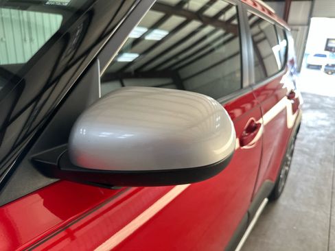 Used 2020 Kia Soul X-Line image 12