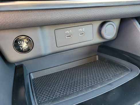 Certified 2025 Nissan Rogue S image 29