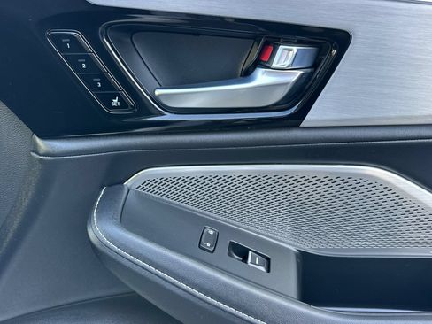 Used 2023 Acura MDX FWD w/ Technology Package image 23