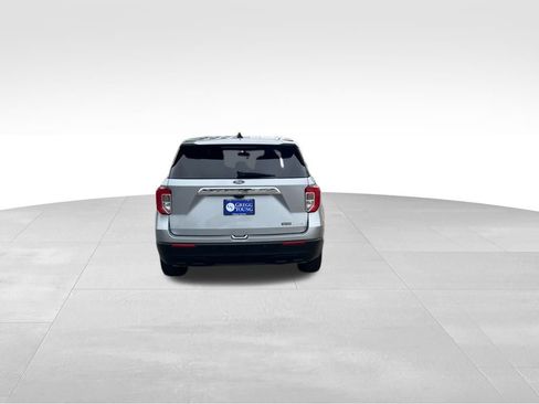 Used 2022 Ford Explorer 4WD image 5