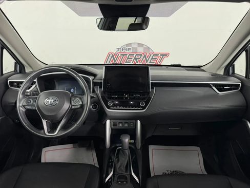 Used 2023 Toyota Corolla Cross XLE w/ Convenience Package AWD/4WD image 11