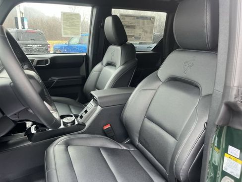 New 2025 Ford Bronco Badlands image 15