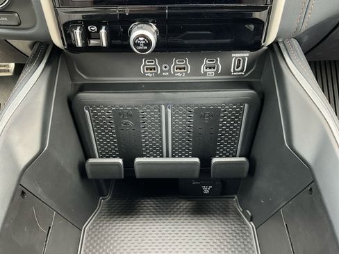 Used 2025 RAM 1500 Tungsten w/ Trailer Tow Group AWD/4WD image 17