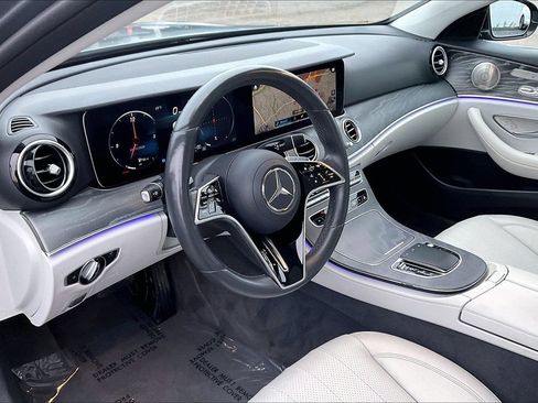 Used 2022 Mercedes-Benz E 350 Sedan w/ AMG Line Exterior image 11