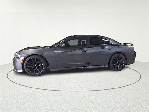 Used 2019 Dodge Charger GT w/ Performance Handling Group image 4