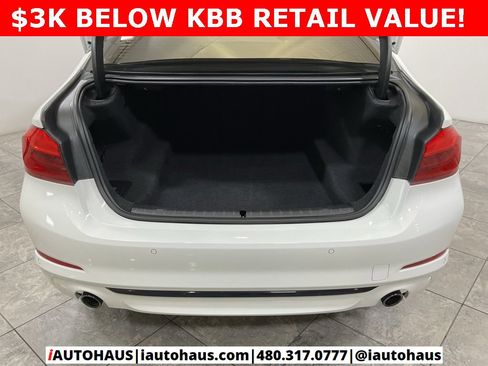 Used 2020 BMW 530i w/ Convenience Package image 34