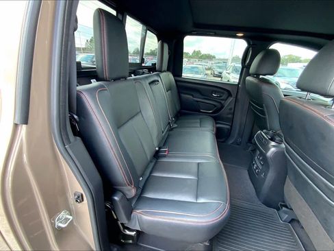 Used 2021 Nissan Titan PRO-4X w/ Pro-4x Convenience Package image 20