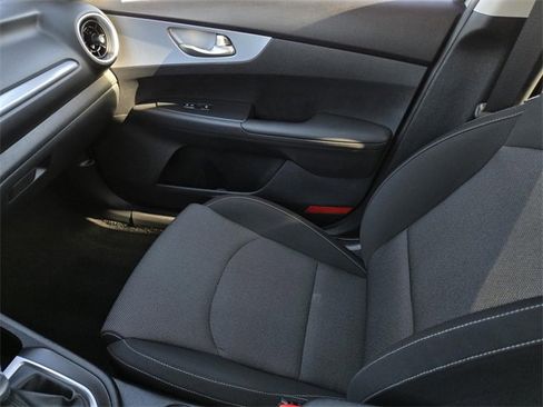 Certified 2024 Kia Forte LXS image 23