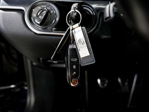 Used 2016 Porsche 911 Targa 4 image 19