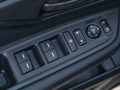 Used 2025 Honda Odyssey Sport-L image 39