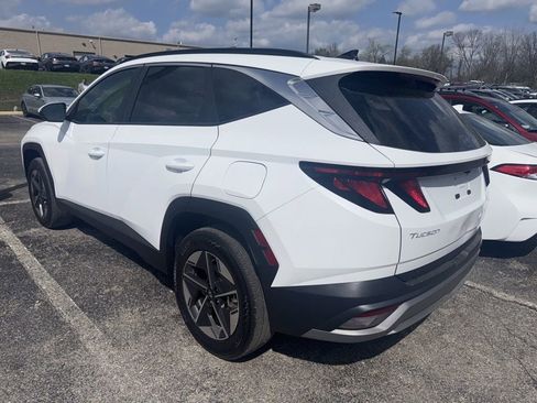 Used 2025 Hyundai Tucson SEL image 2