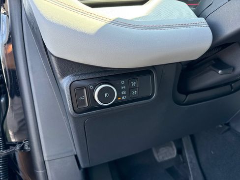 New 2026 Ford Explorer Active w/ Active Comfort Package AWD/4WD image 22