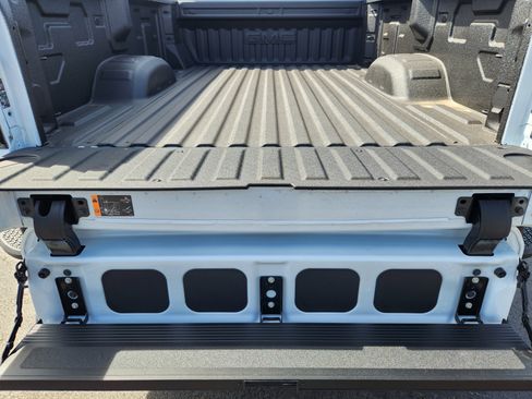 New 2026 GMC Sierra 3500 SLT w/ Texas SLT Premium Package image 24