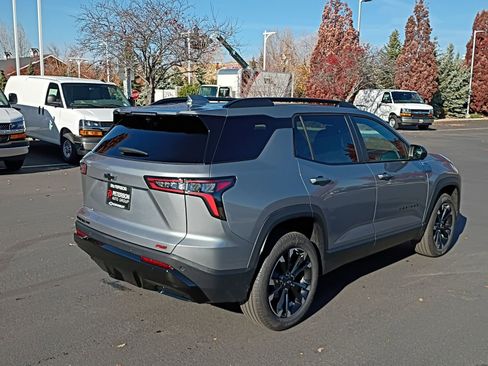 New 2026 Chevrolet Equinox RS w/ Convenience Package III image 11
