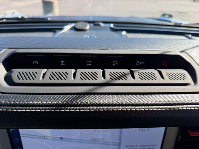 Certified 2024 Ford Bronco Raptor w/ Interior Carbon Fiber Pack 6 AWD/4WD image 28