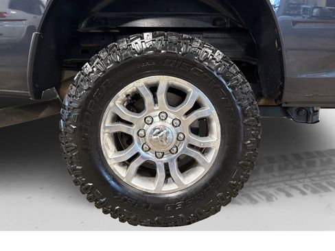 Used 2016 RAM 2500 Tradesman w/ Chrome Appearance Group AWD/4WD image 47