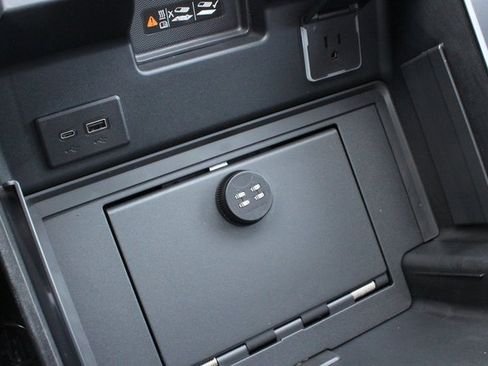 New 2026 GMC Sierra 2500 SLT w/ SLT Premium Package image 45