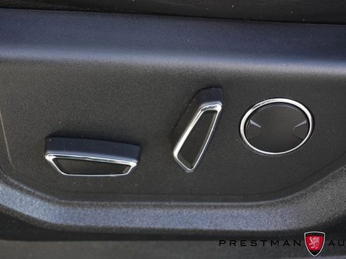 Used 2018 Ford F250 Lariat w/ Lariat Ultimate Package image 31