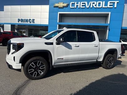 Used 2024 GMC Sierra 1500 AT4 w/ AT4 Premium Package