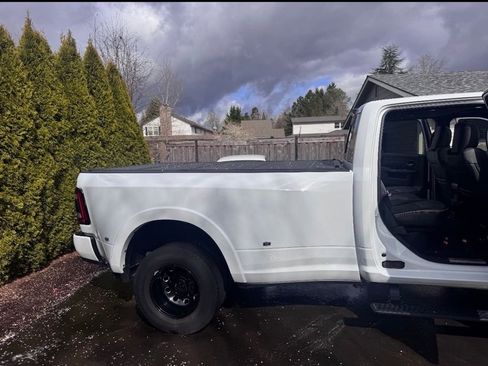 Used 2024 RAM 3500 Limited w/ Night Edition AWD/4WD image 3