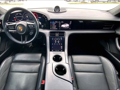 Used 2020 Porsche Taycan Turbo image 14