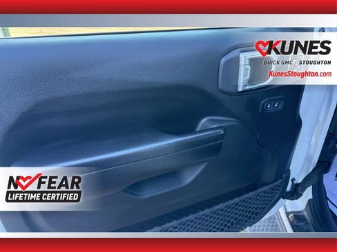 Used 2020 Jeep Wrangler Unlimited Sport AWD/4WD image 19
