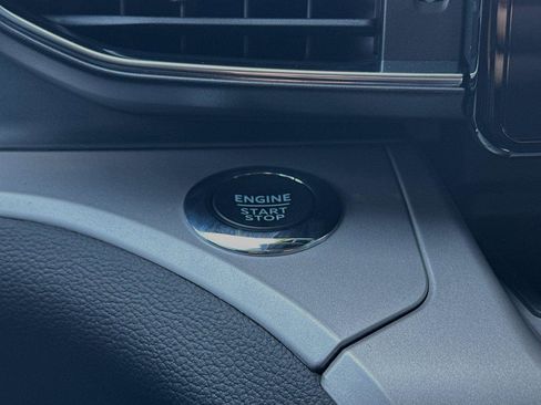 New 2024 Ford Explorer XLT w/ Equipment Group 202A image 20