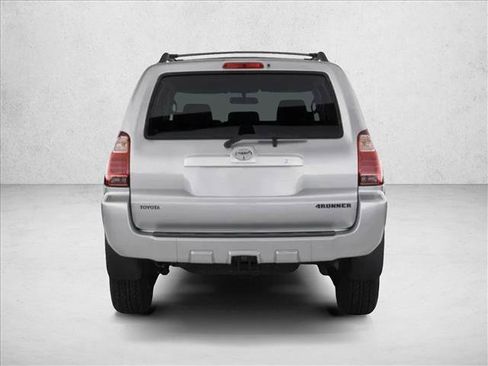 Used 2007 Toyota 4Runner SR5 image 10