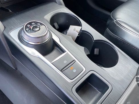 Used 2023 Ford Escape Platinum image 12