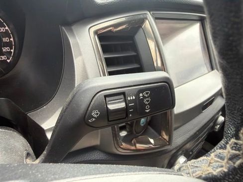 Used 2019 Ford Ranger XLT w/ Equipment Group 302A Luxury AWD/4WD image 39