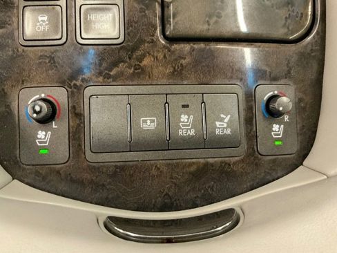 Used 2008 Lexus LS 460 L image 17