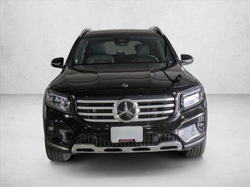 Certified 2025 Mercedes-Benz GLB 250 image 5
