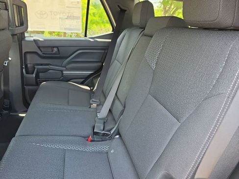 New 2026 Toyota 4Runner SR5 RWD image 28