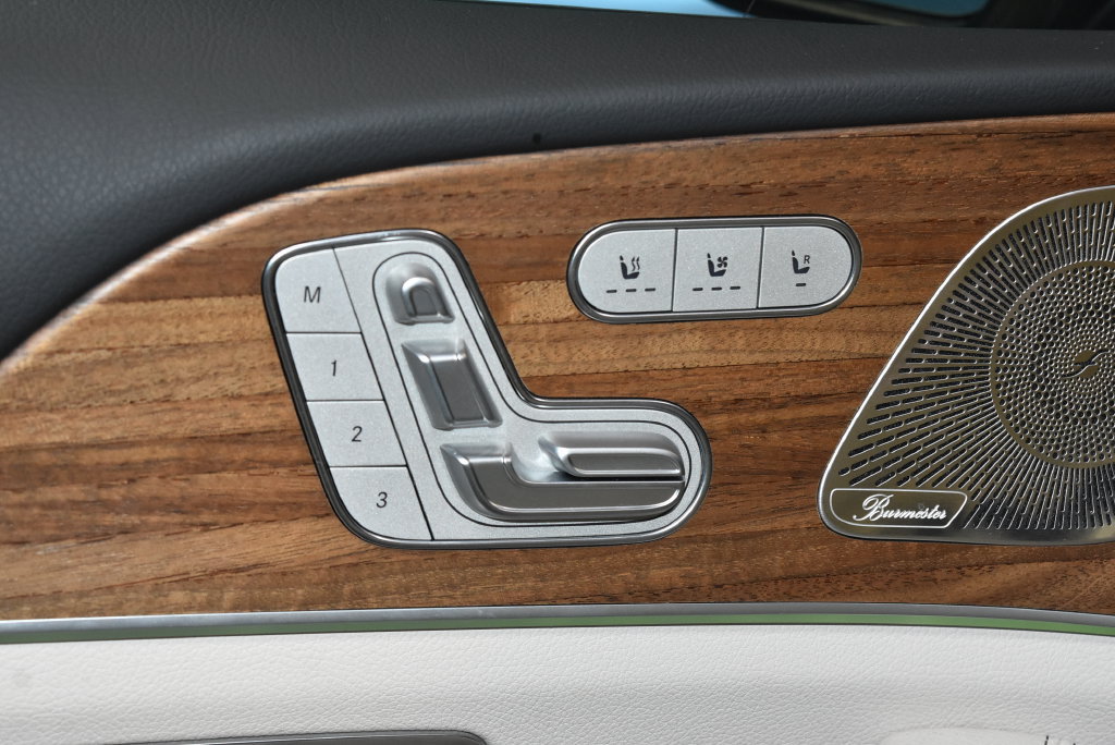 Certified 2025 Mercedes-Benz GLE 450 4MATIC image 5