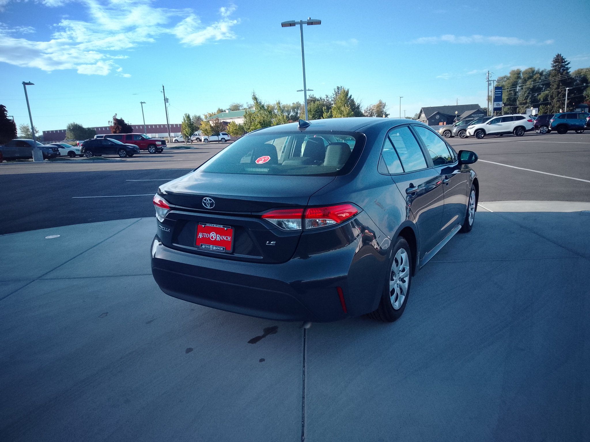 Used 2024 Toyota Corolla LE FWD image 3