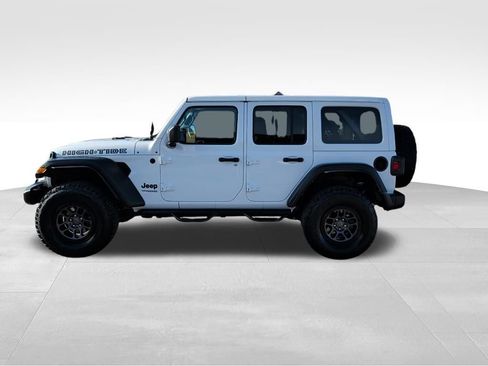 Used 2022 Jeep Wrangler Unlimited Sport image 4